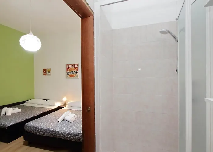 Lucky Guest house
